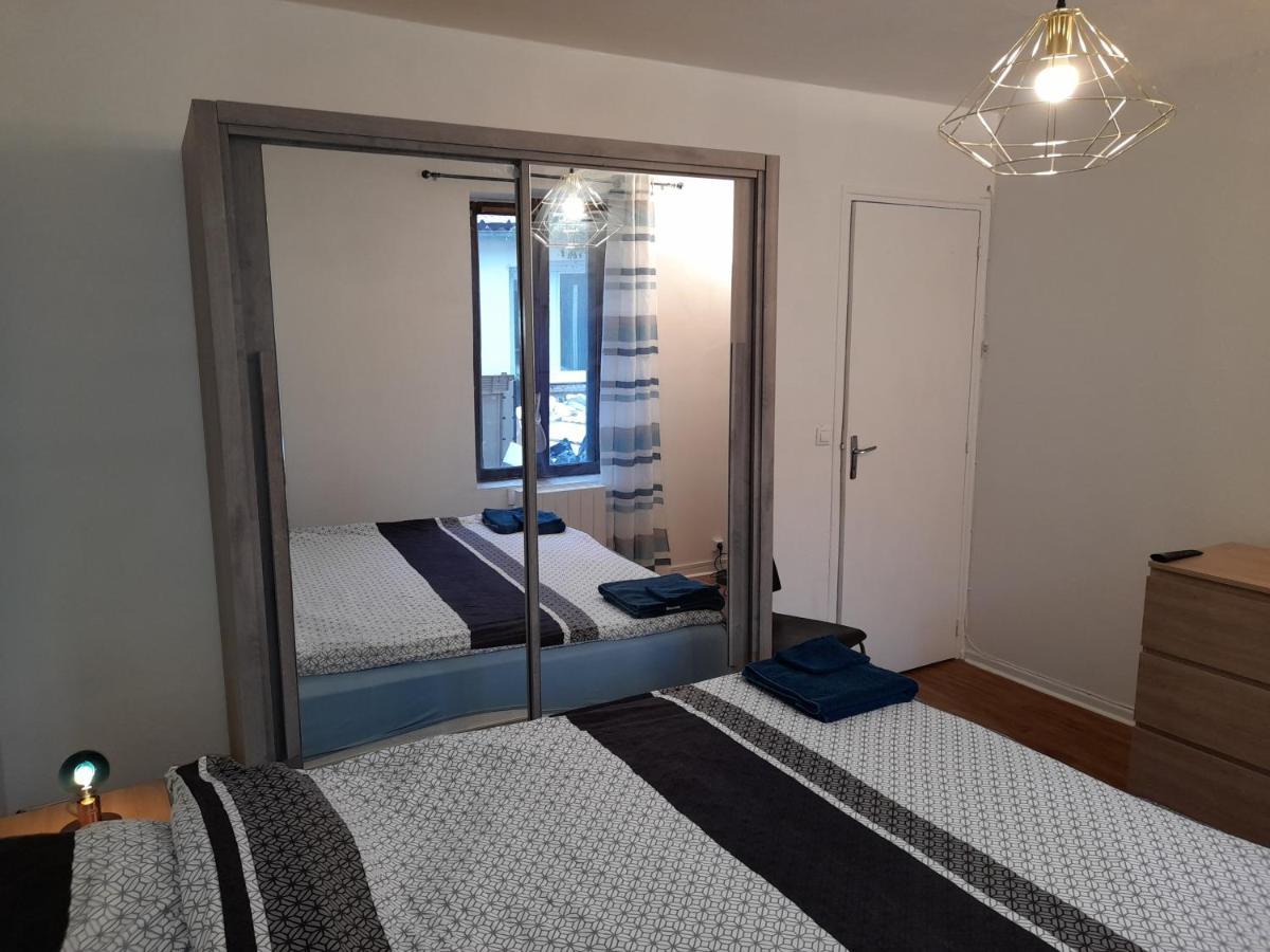 Orange Apartment